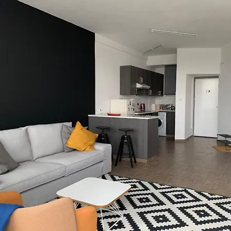 Fysco Lotus Plaza Apartment